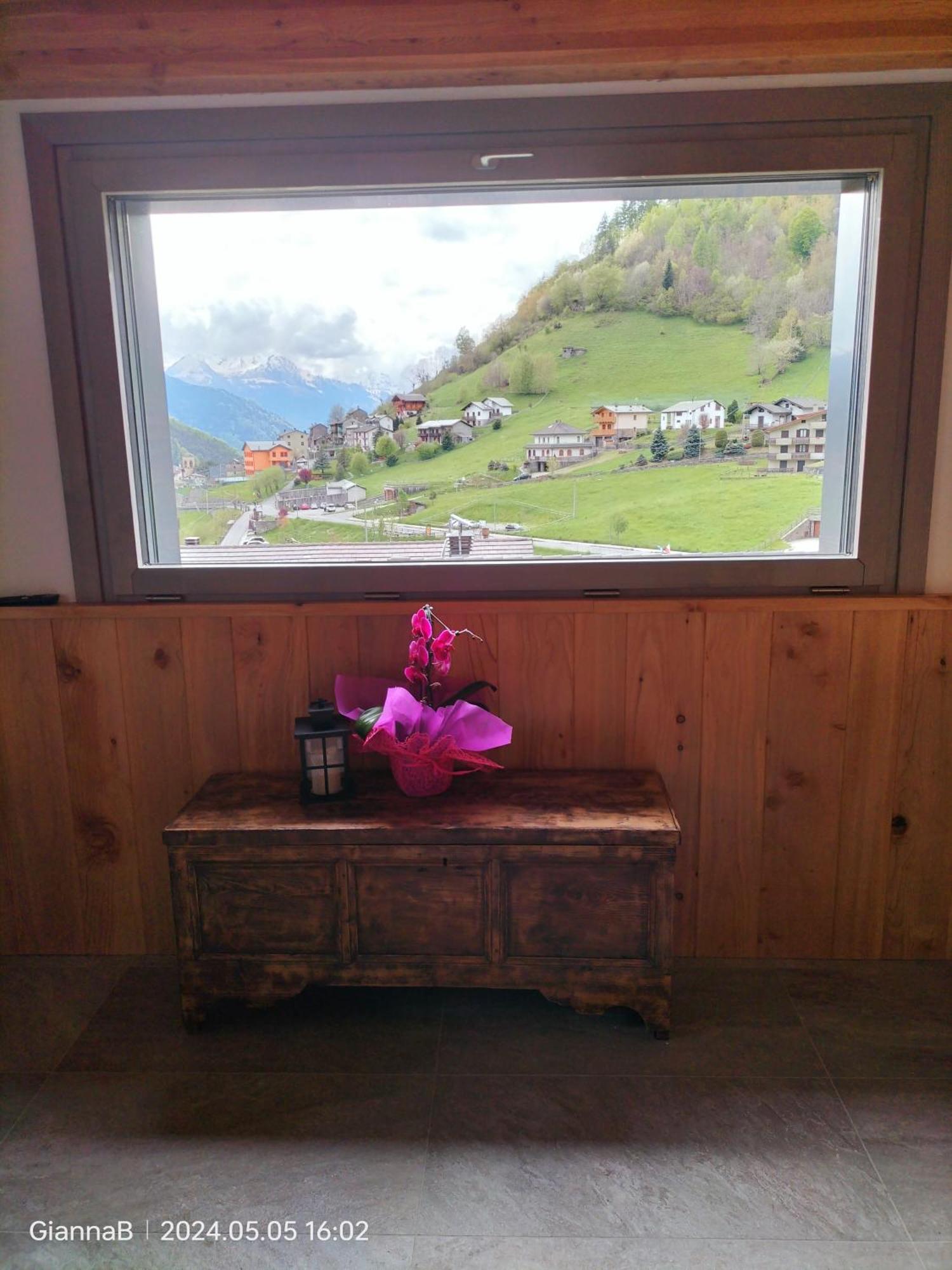Bed and Breakfast Beb Aria Di Montagna Forcola Camera foto