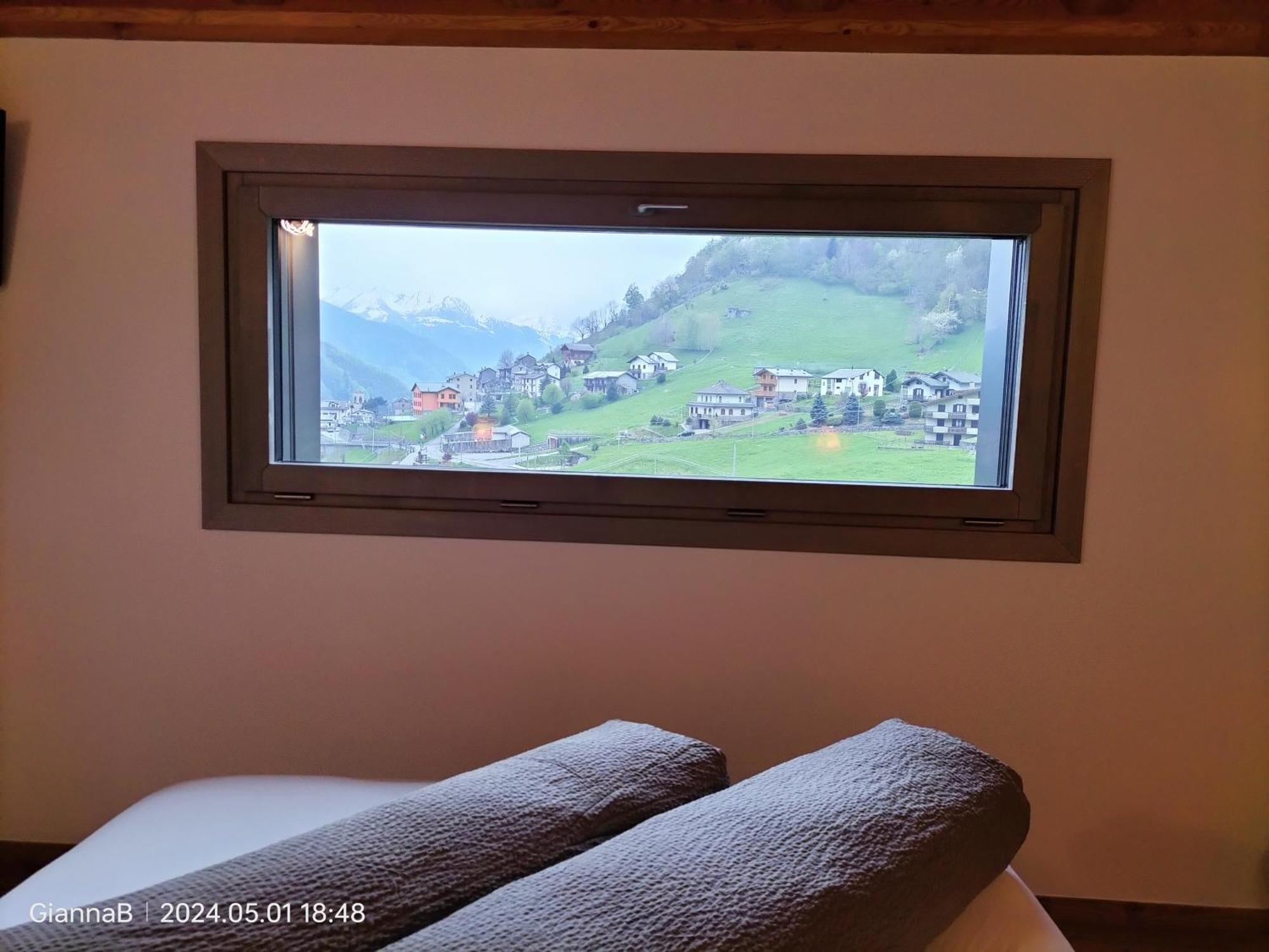 Bed and Breakfast Beb Aria Di Montagna Forcola Camera foto