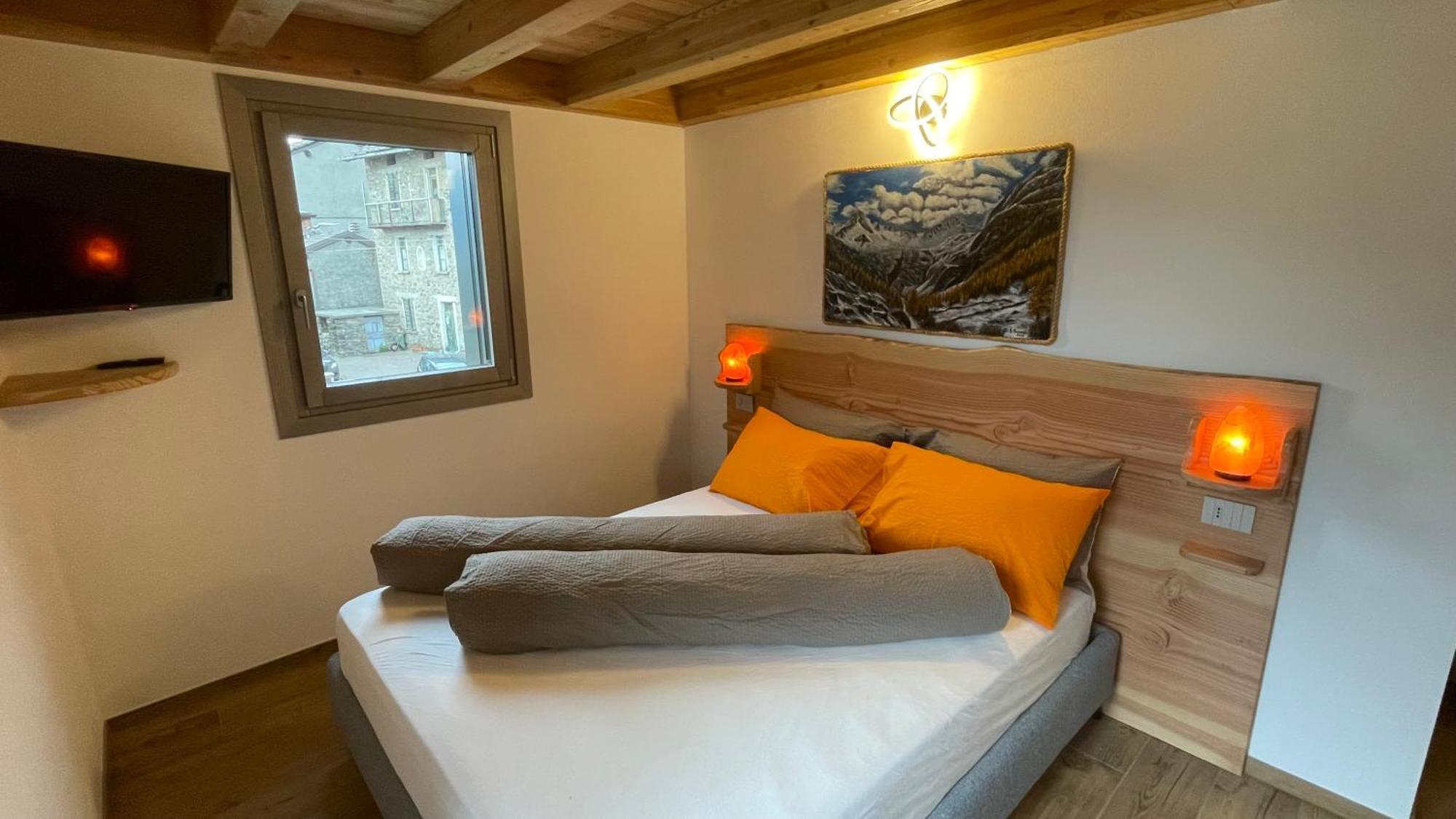Bed and Breakfast Beb Aria Di Montagna Forcola Esterno foto
