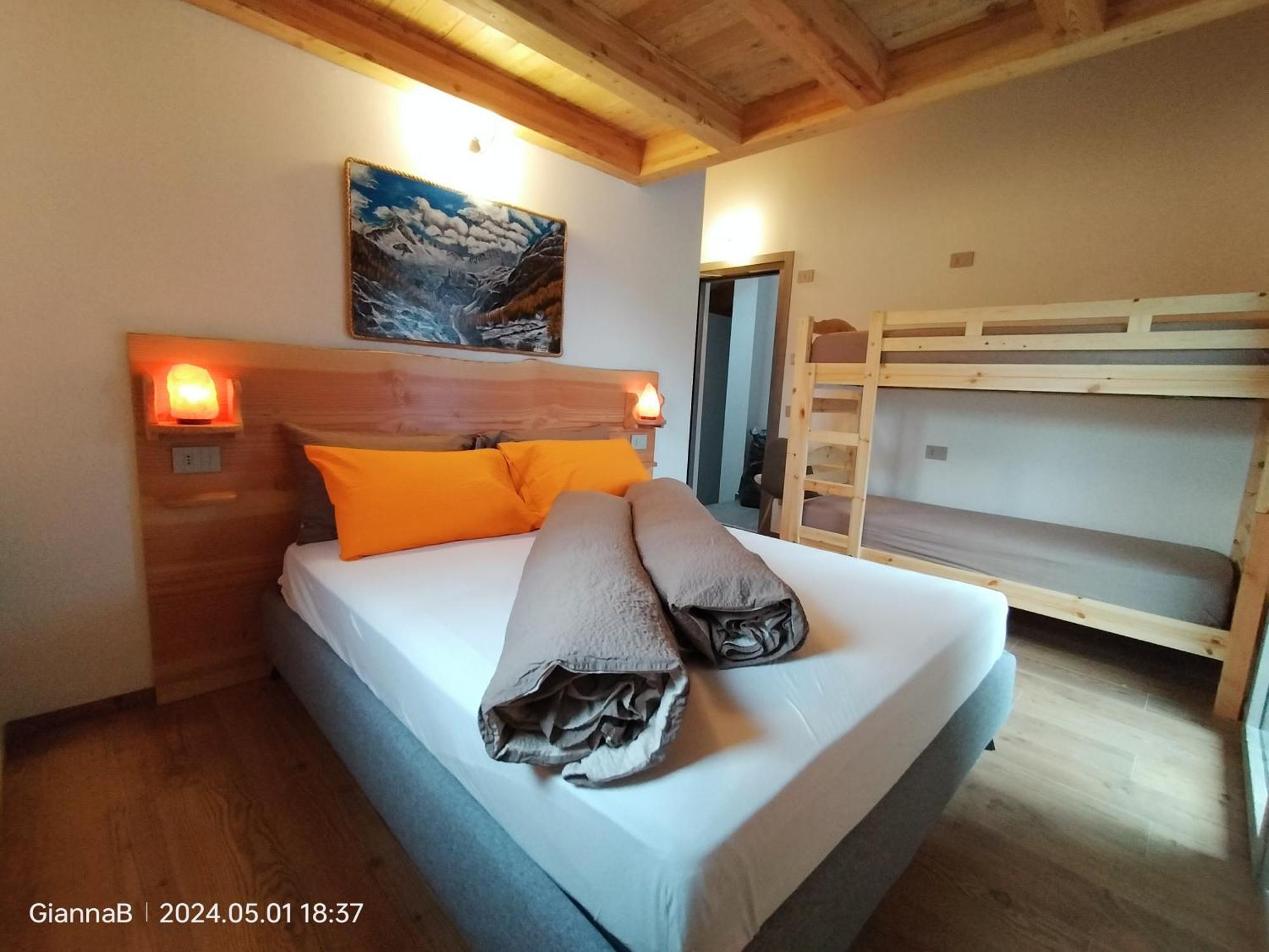 Bed and Breakfast Beb Aria Di Montagna Forcola Esterno foto