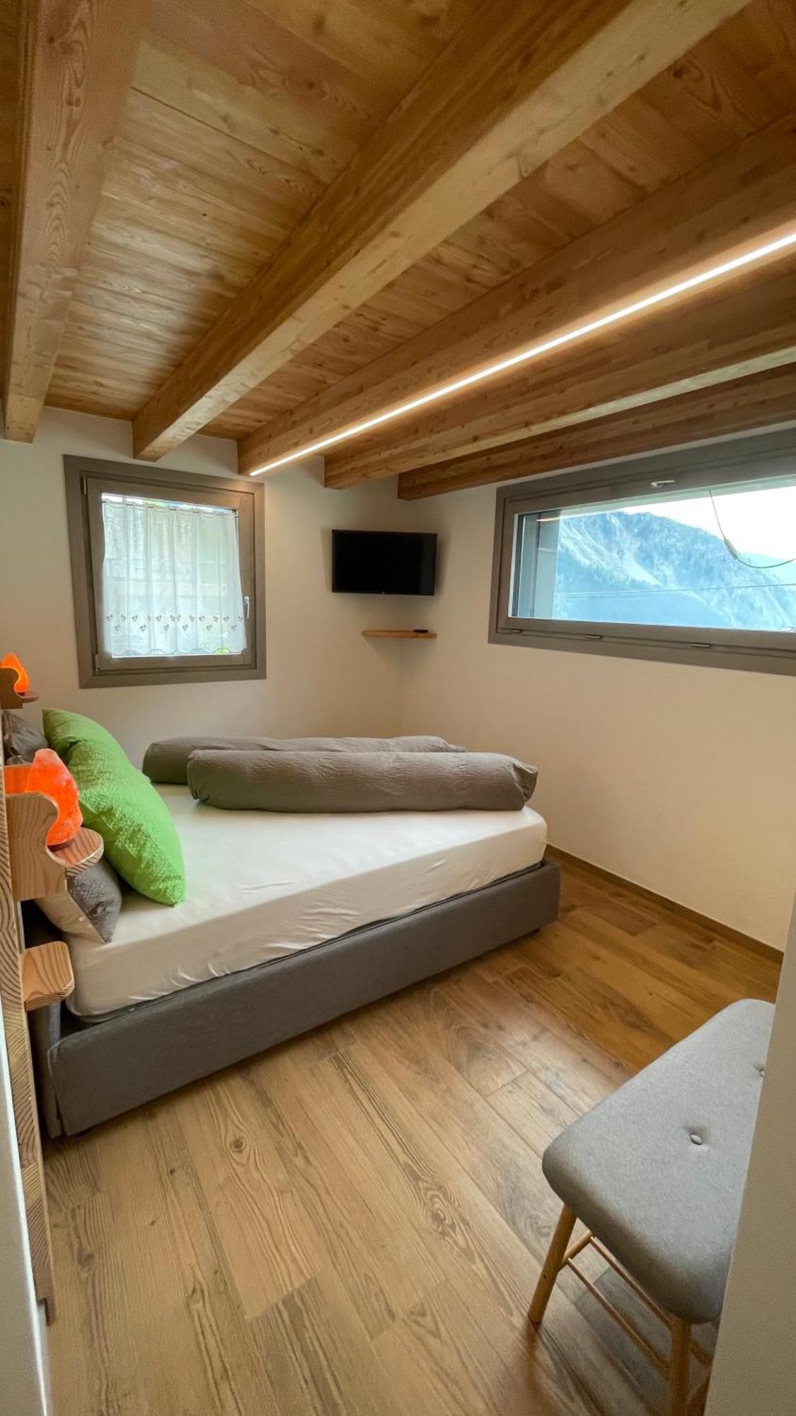 Bed and Breakfast Beb Aria Di Montagna Forcola Esterno foto