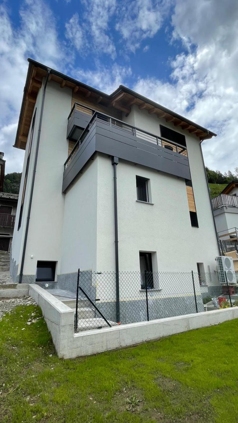 Bed and Breakfast Beb Aria Di Montagna Forcola Esterno foto