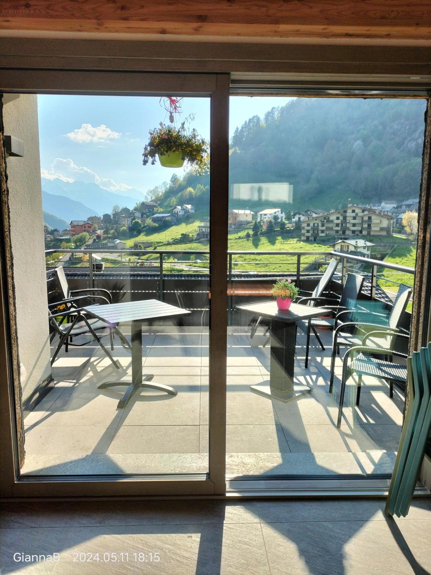 Bed and Breakfast Beb Aria Di Montagna Forcola Esterno foto