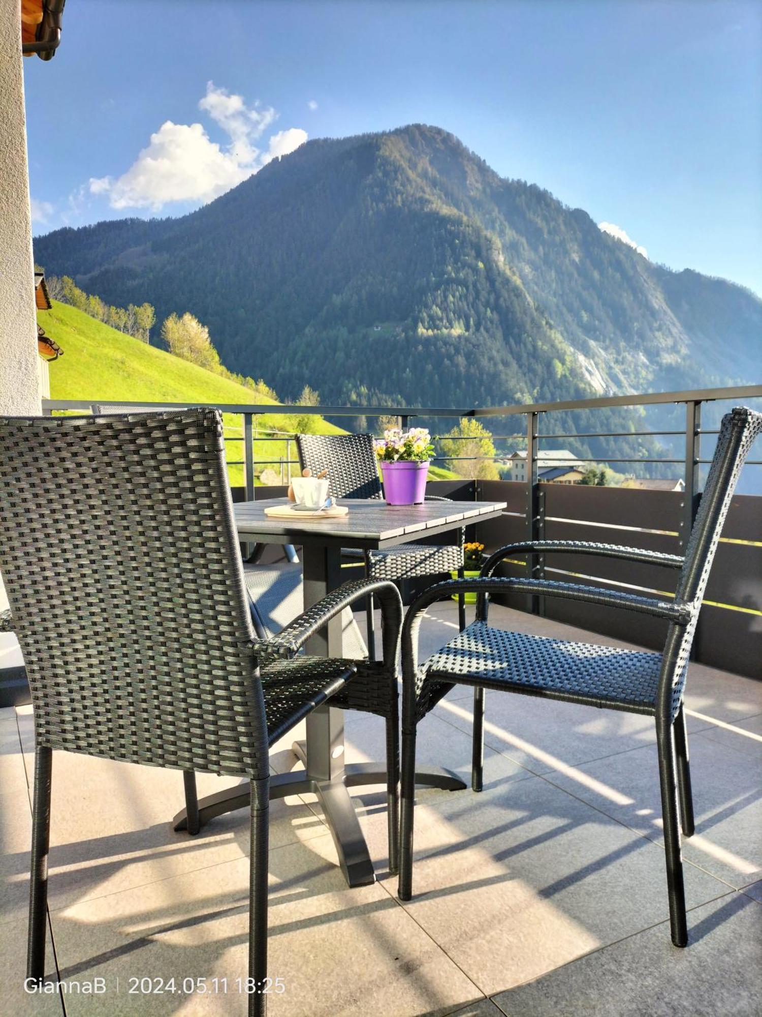 Bed and Breakfast Beb Aria Di Montagna Forcola Esterno foto